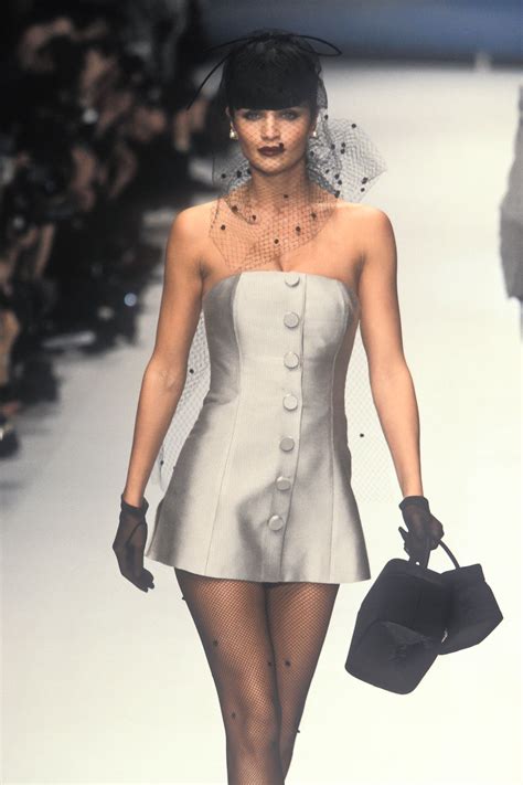 dior 90s runway|dior runway model.